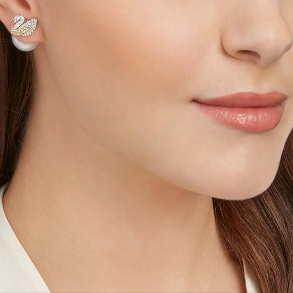 Swarovski Swan Earrings Pearl Stud Back New In Box